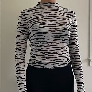 Long Sleeve Zebra Print Mesh Lettuce Trim Top